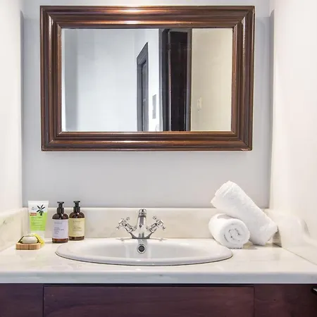 Casa Ari - Venetian Port شقة